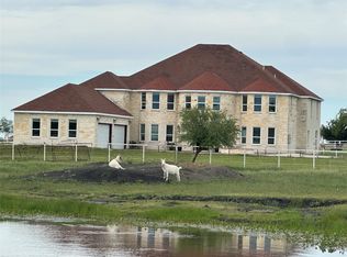 241 Gentry Rd, Ennis, TX 75119