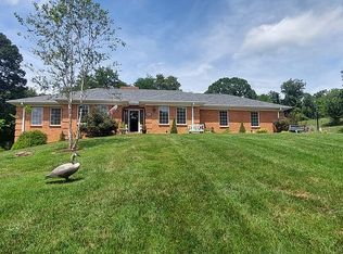 123 Fairview Dr, Daleville, VA 24083