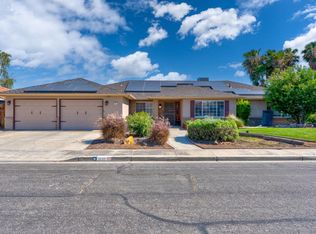 1037 Jackson Ave, Los Banos, CA 93635