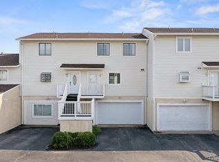 14 Cantamar Ct, Hampton, VA 23664