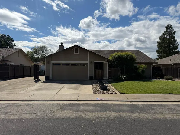 1375 Briarwood Ave, Escalon, CA 95320