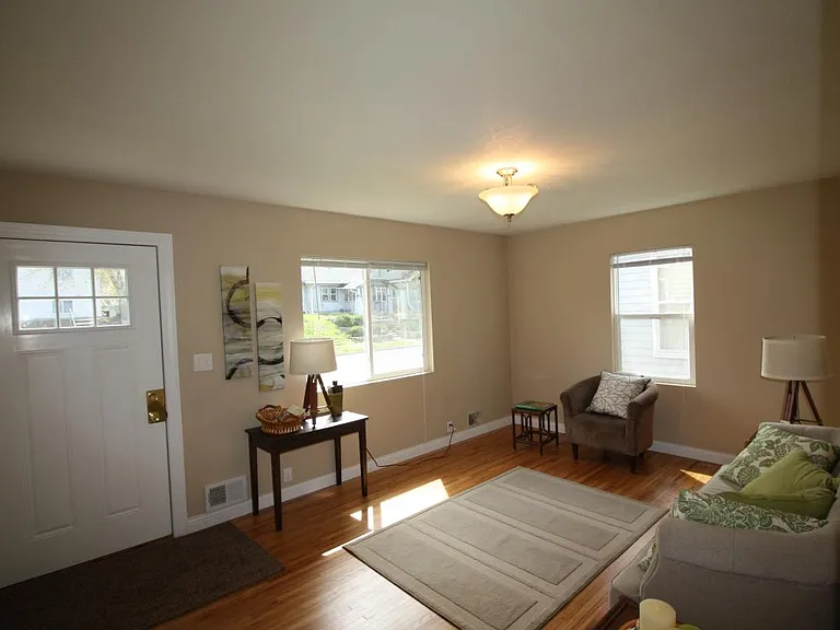 3844 Van Buren St NE — Photo 7