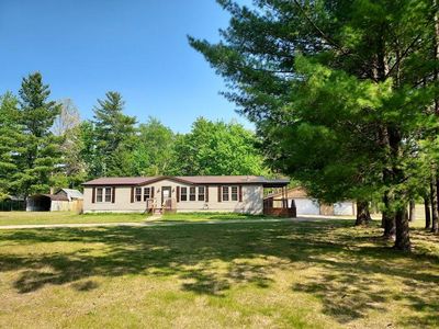 8458 S Broadway Rd, Idlewild, MI, 49642