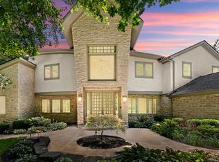 1967 Woodlands Pl, Powell, OH 43065