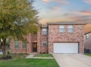 501 Sandberry St, Arlington, TX 76002