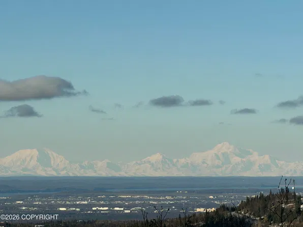 L14a B10h Harwood Cir, Anchorage, AK 99516