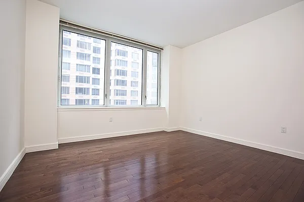 Rented by LG Fairmont Group | media 22