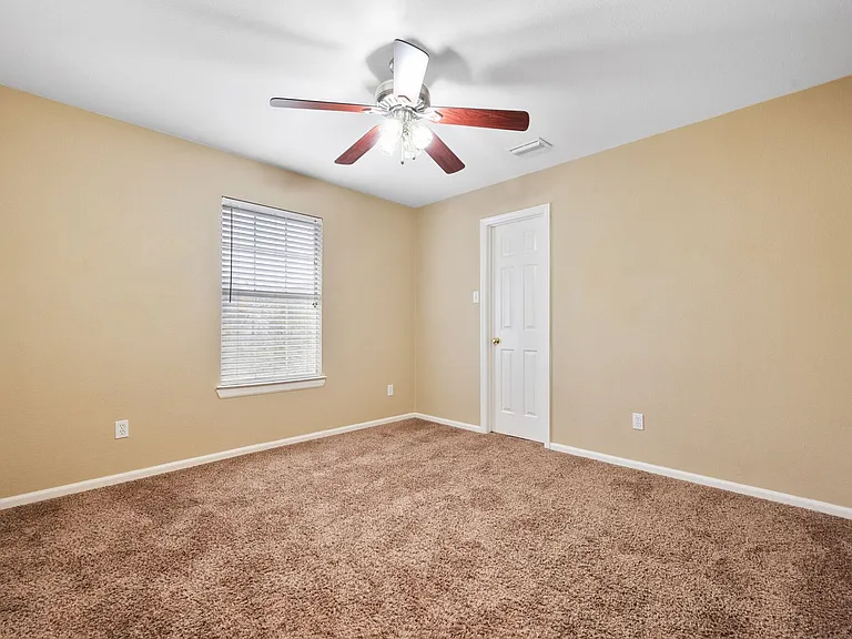 7517 Point Reyes Dr — Photo 24