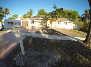 20325 SW 122nd Pl, Miami, FL 33177