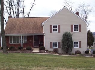 215 Blymire Rd, Dallastown, PA 17313