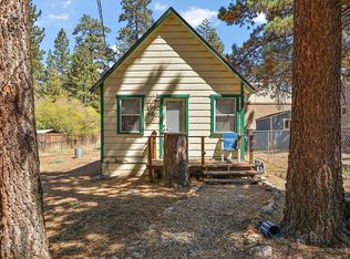 461 Conklin Rd, Big Bear Lake, CA 92315