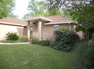 10416 Waterford Dr, Pensacola, FL 32514