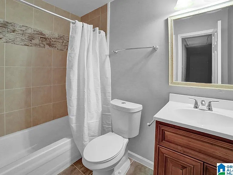 1051 Ivy Creek Trl #1051 — Photo 14