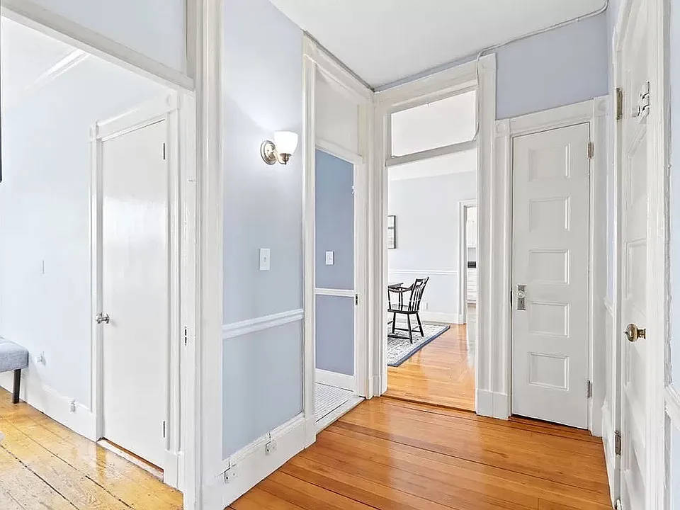 13 Linden St #8