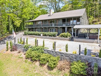 62 Cosmic Ln, Waynesville, NC, 28786