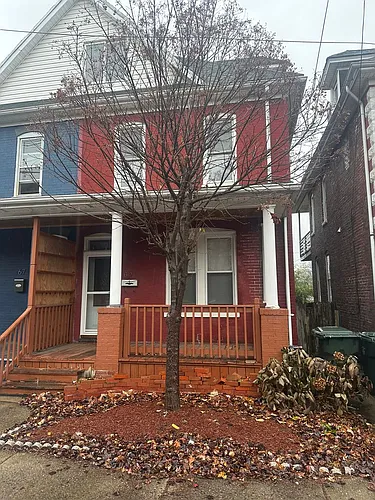 69 Side Ave Photo 1