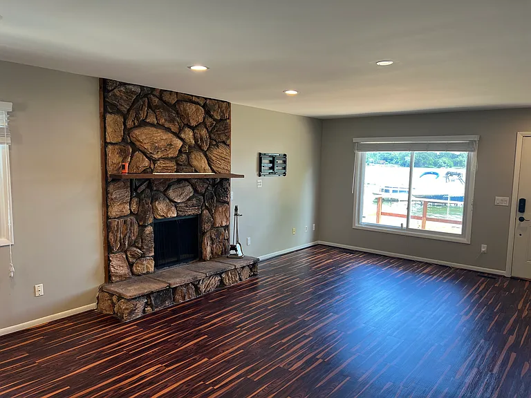 7920 Detroit Blvd — Photo 13