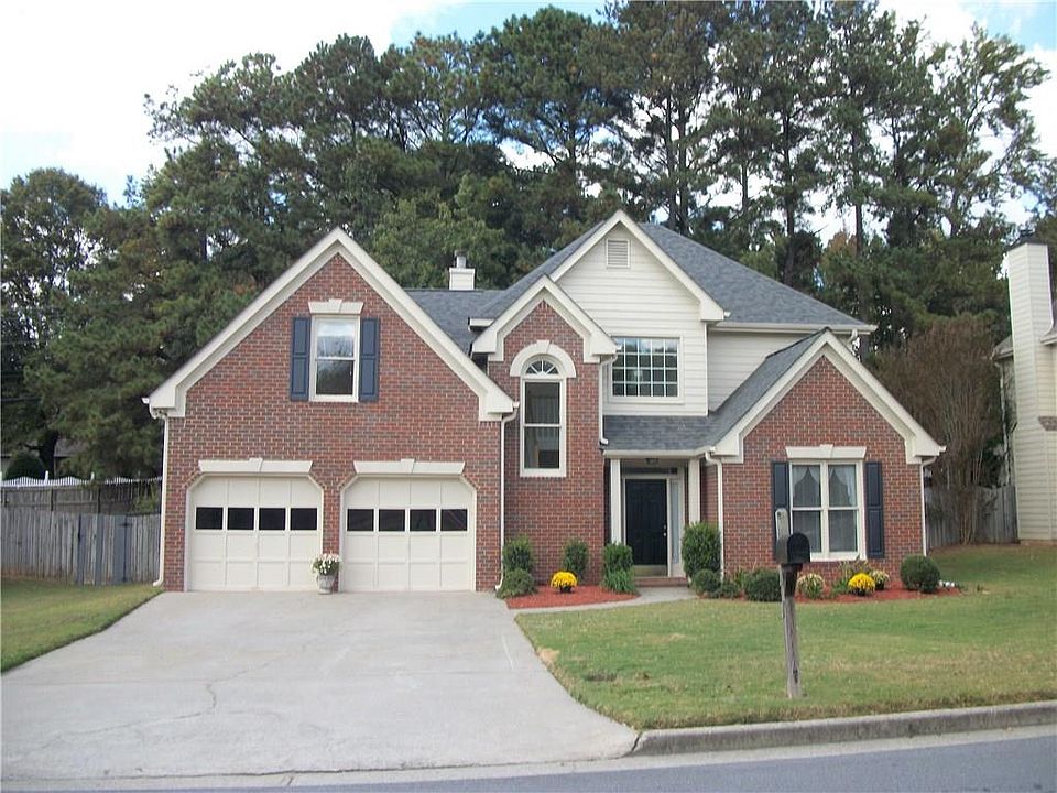 1st image of 410 Chandler Pond Dr