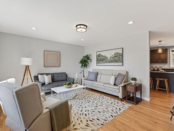 4th image of 4 Nelsen Road