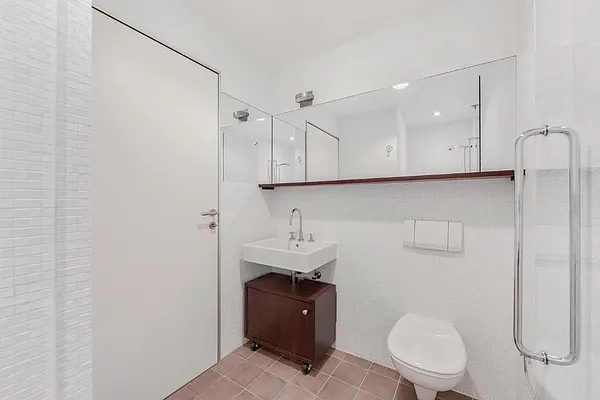 Rented by Level Group | media 15