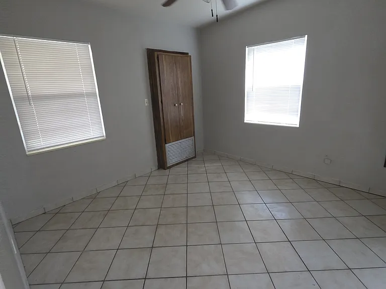 105 Palmetto Ave #1 — Photo 8