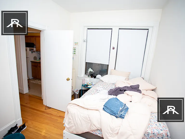 1340 Commonwealth Ave #11 — Photo 5