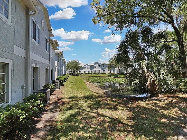 7127 Waterside Dr — Photo 8