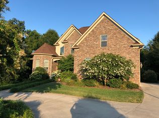 4432 1st Street Dr NW, Hickory, NC 28601