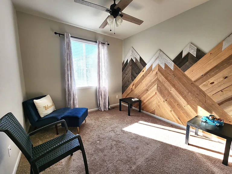11863 Churchfield St — Photo 5