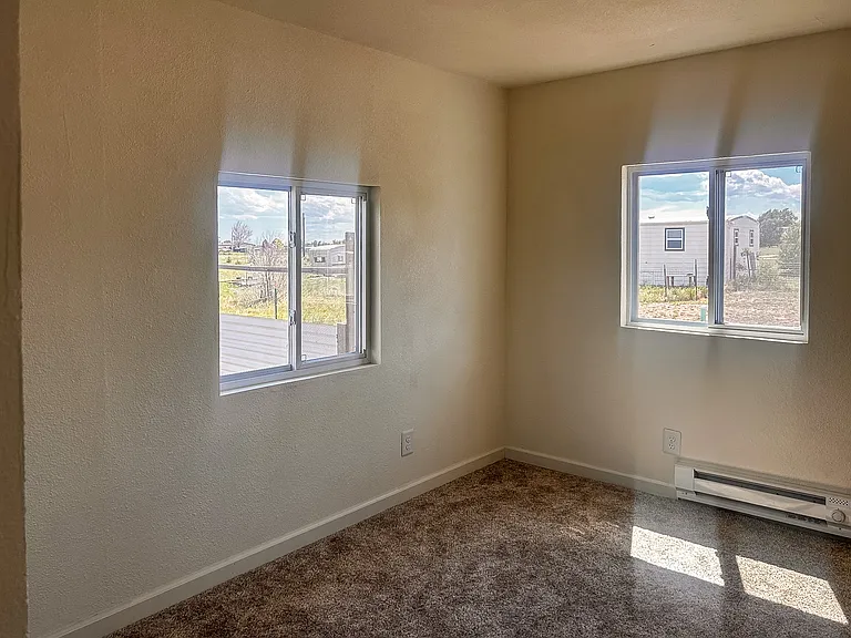 5945 Coyote Ln — Photo 16