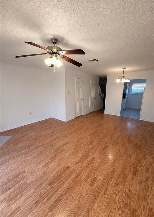 1st image of 920 W Tony St APT B