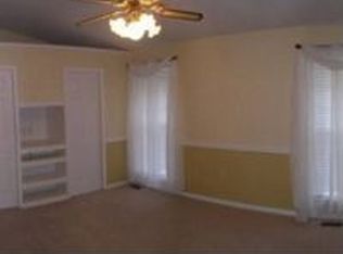 1318 Great Warrior Dr, O'Fallon, MO