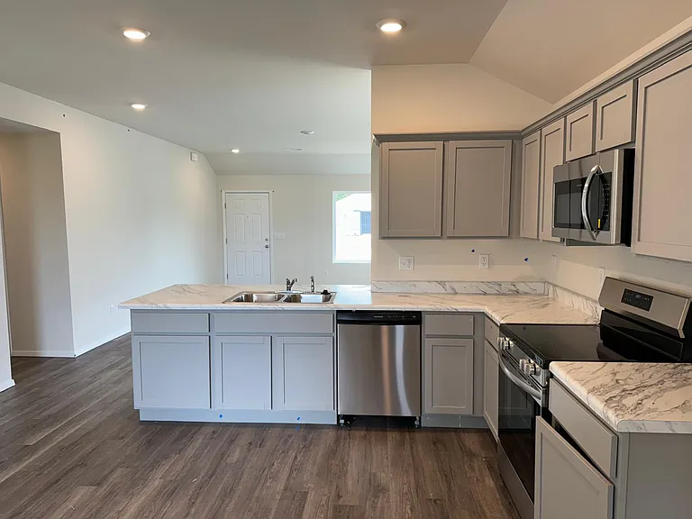 2346 S Ouachita Dr — Photo 5