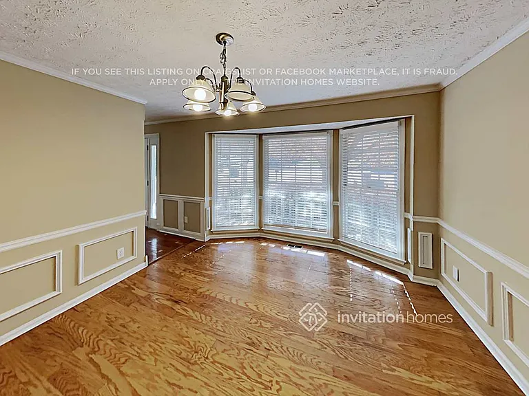 4611 Pine Harbor Ct NE — Photo 7