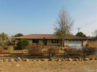 20066 Yucca Loma Rd, Apple Valley, CA 92307