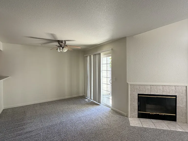 524 Court St — Photo 5