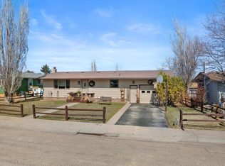 1403 Whitetail Dr, Sturgis, SD 57785