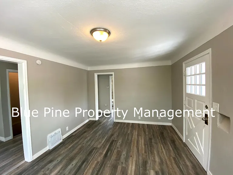 1518 S 4th Ave #1 — Photo 3