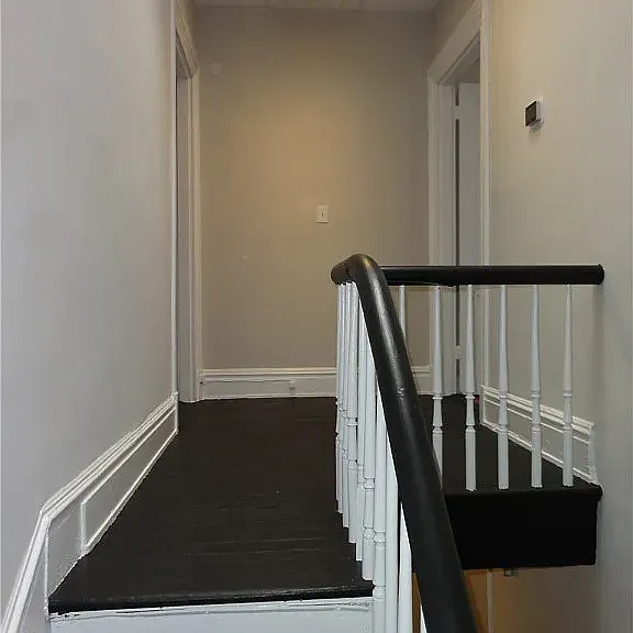 2512 E Leigh St — Photo 23