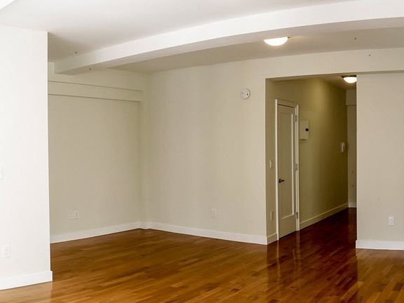 5th image of 400 E 57th St APT 6H
