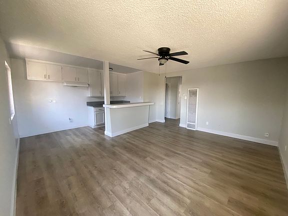 5th image of 1126 W 94th St #6