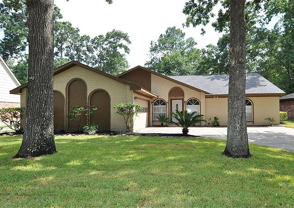 1st image of 1926 Lake Hills Dr