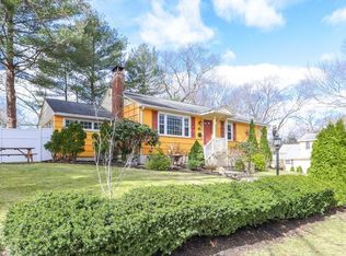 27 Erlandson Rd, Natick, MA 01760