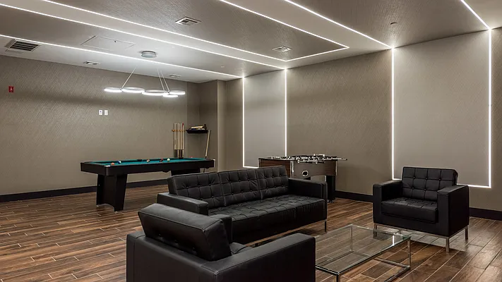 Rented by Nooklyn NYC LLC | media 17