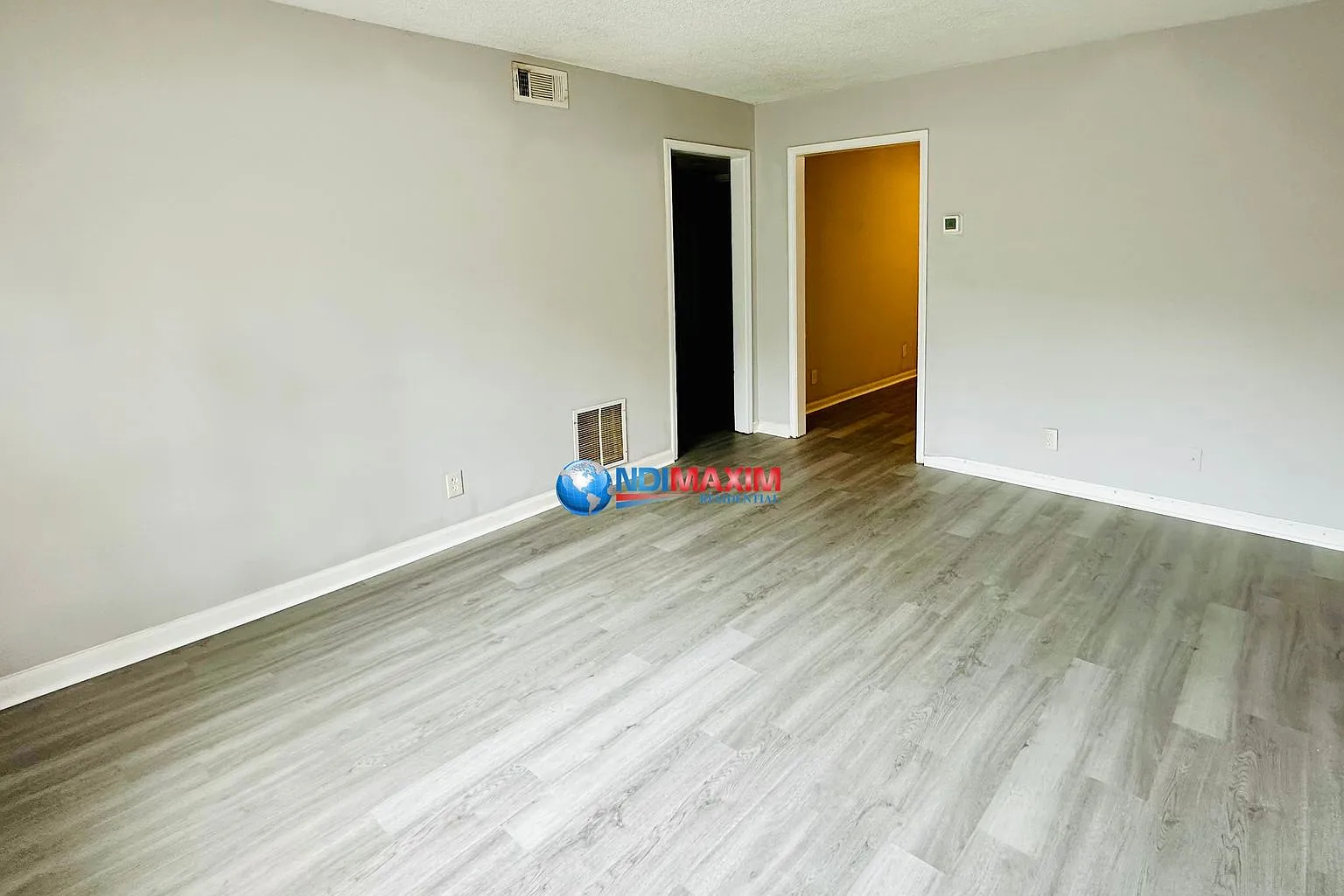 2 bed, 986 sqft, $1,345 — Photo 4