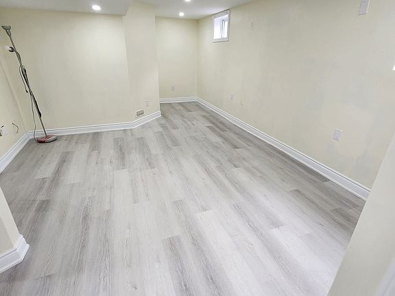 2nd image of 491 Salisbury St