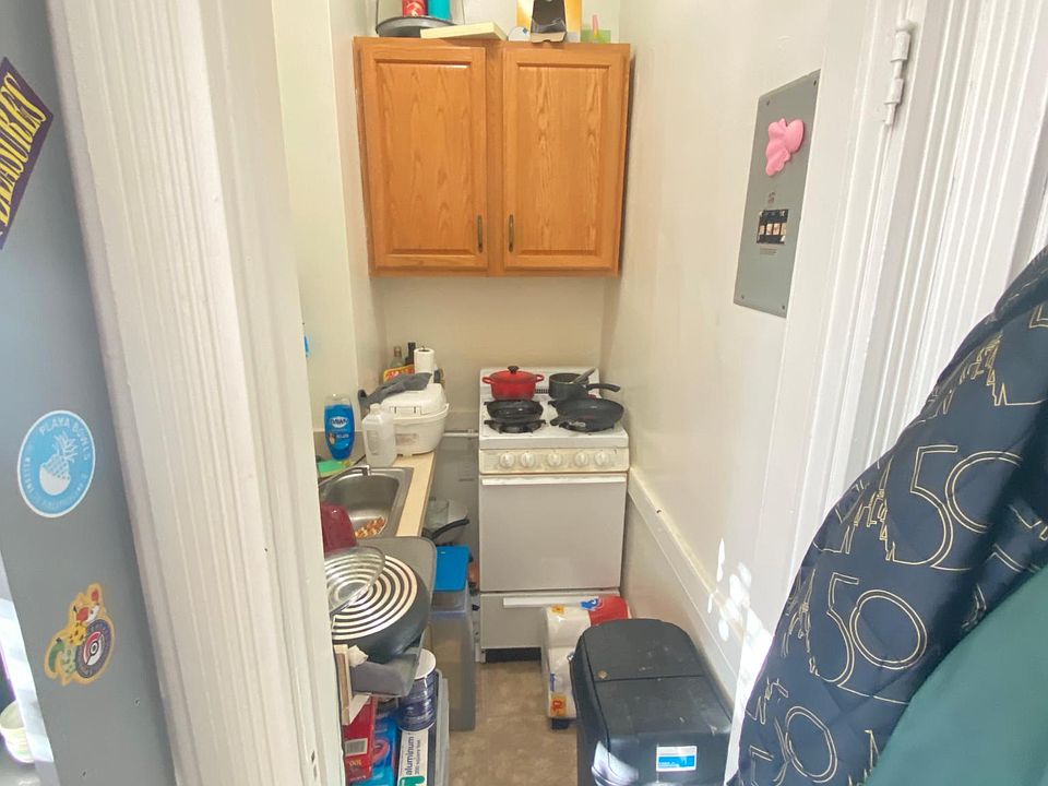 2nd image of 20 Westland Ave #30