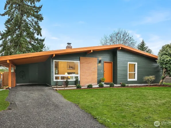 1837 S 264th Place, Des Moines, WA 98198