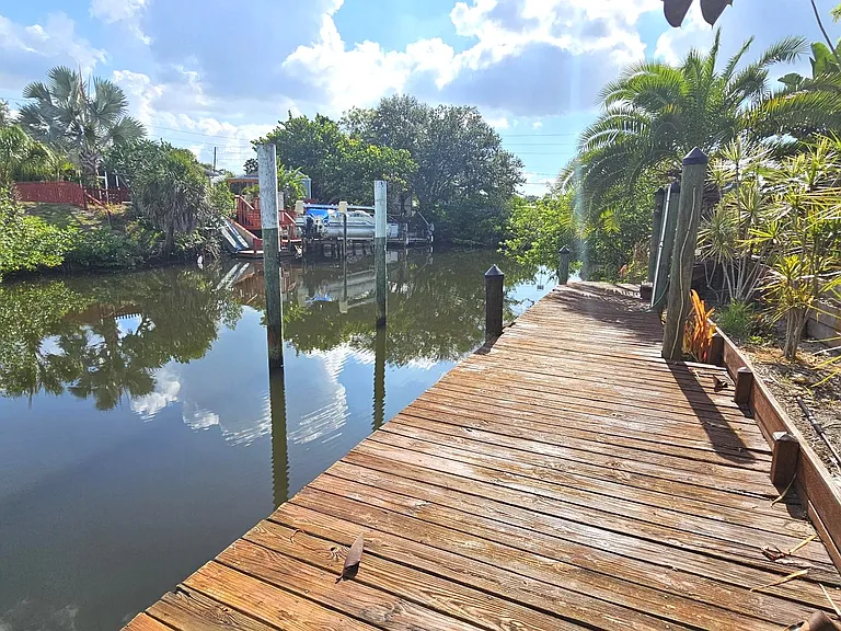 Dock & canal