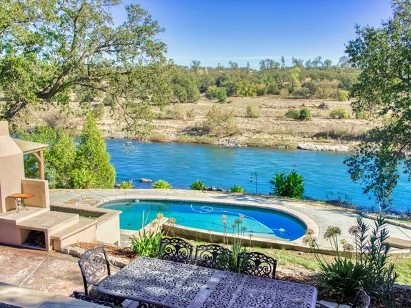 15380 China Rapids Dr, Red Bluff, CA 96080